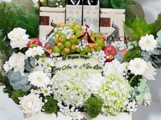 Lớp học khắc tỉa dưa cưới