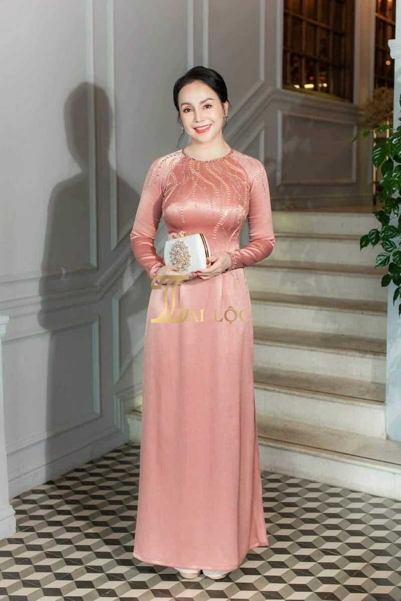 Địa chỉ cho thuê áo dài bà sui gia uy tín