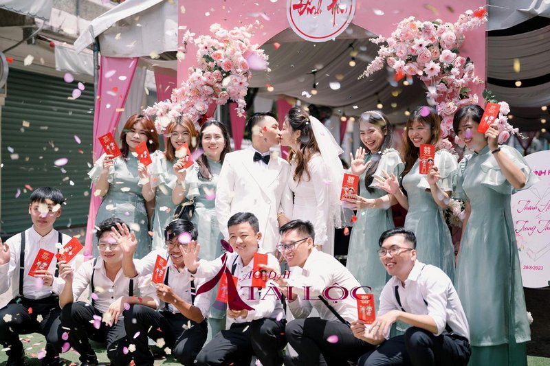 Mẫu Áo Dài Bê Tráp Cưới Màu Xanh Đẹp