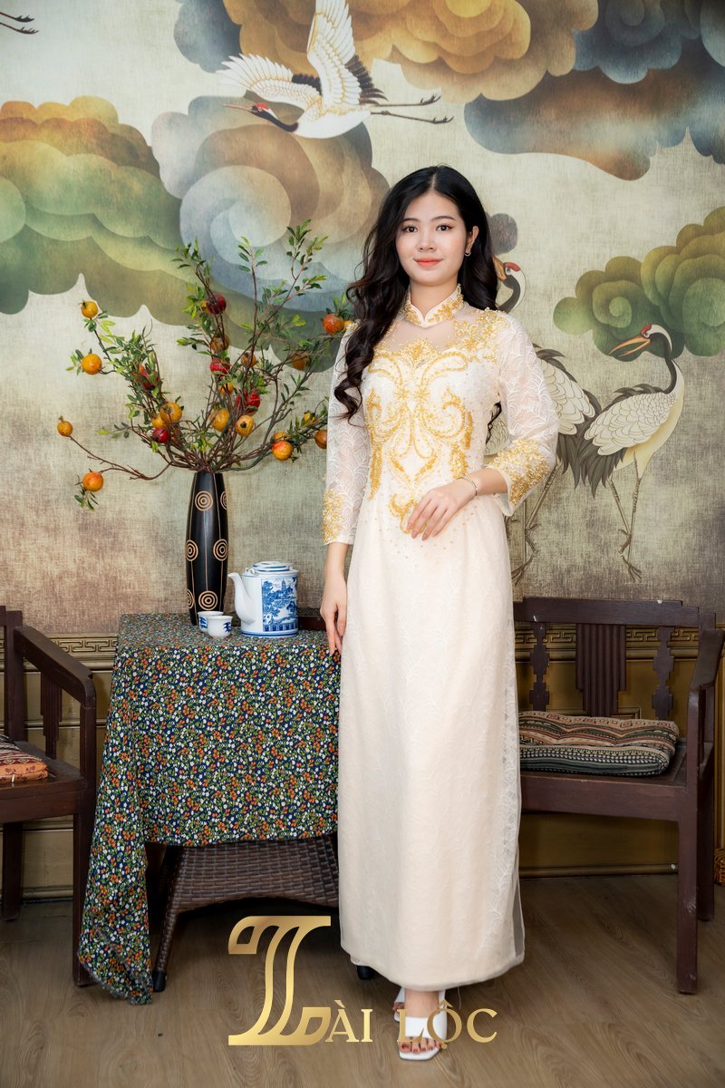 Áo Dài Cưới Cô Dâu Ren Kem