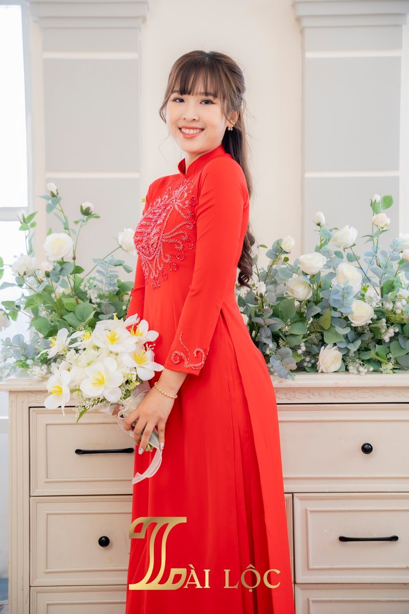 Áo Dài Cặp Đám Cưới Cô Dâu Lụa Đỏ Hỷ To Đính Đá