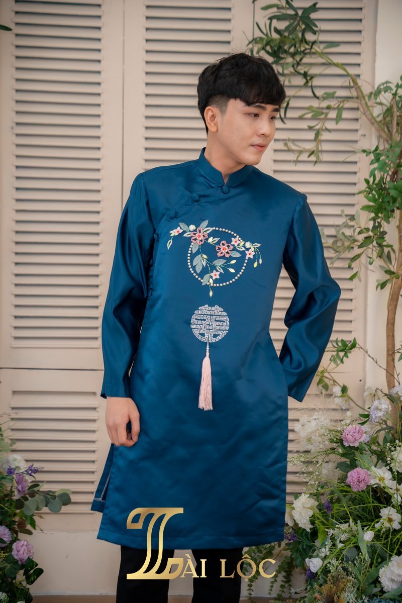 Áo Dài Đám Cưới Chú Rể Xanh Hoa Vòng Chữ Hỷ