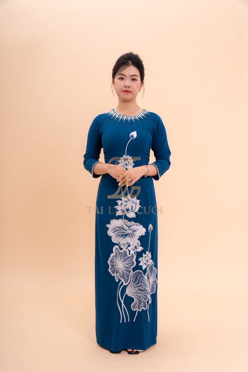 Đơn vị cho thuê áo dài bà sui uy tín tại HCM Đơn vị cho thuê áo dài bà sui uy tín tại HCM