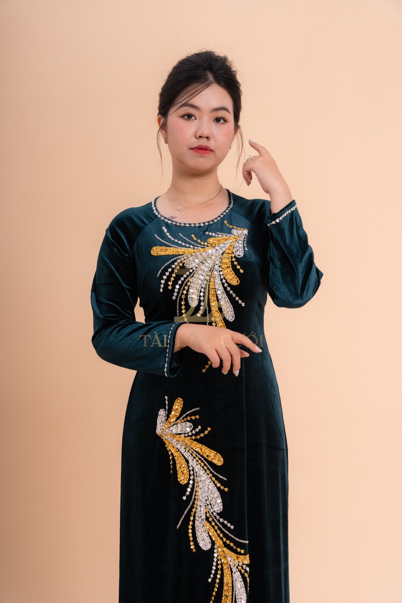 Đôi nét về áo dài bà chị sui xanh lá nhung đính cườm sang trọng 3XL-BSXLN21 Đôi nét về áo dài bà chị sui xanh lá nhung đính cườm sang trọng 3XL-BSXLN21