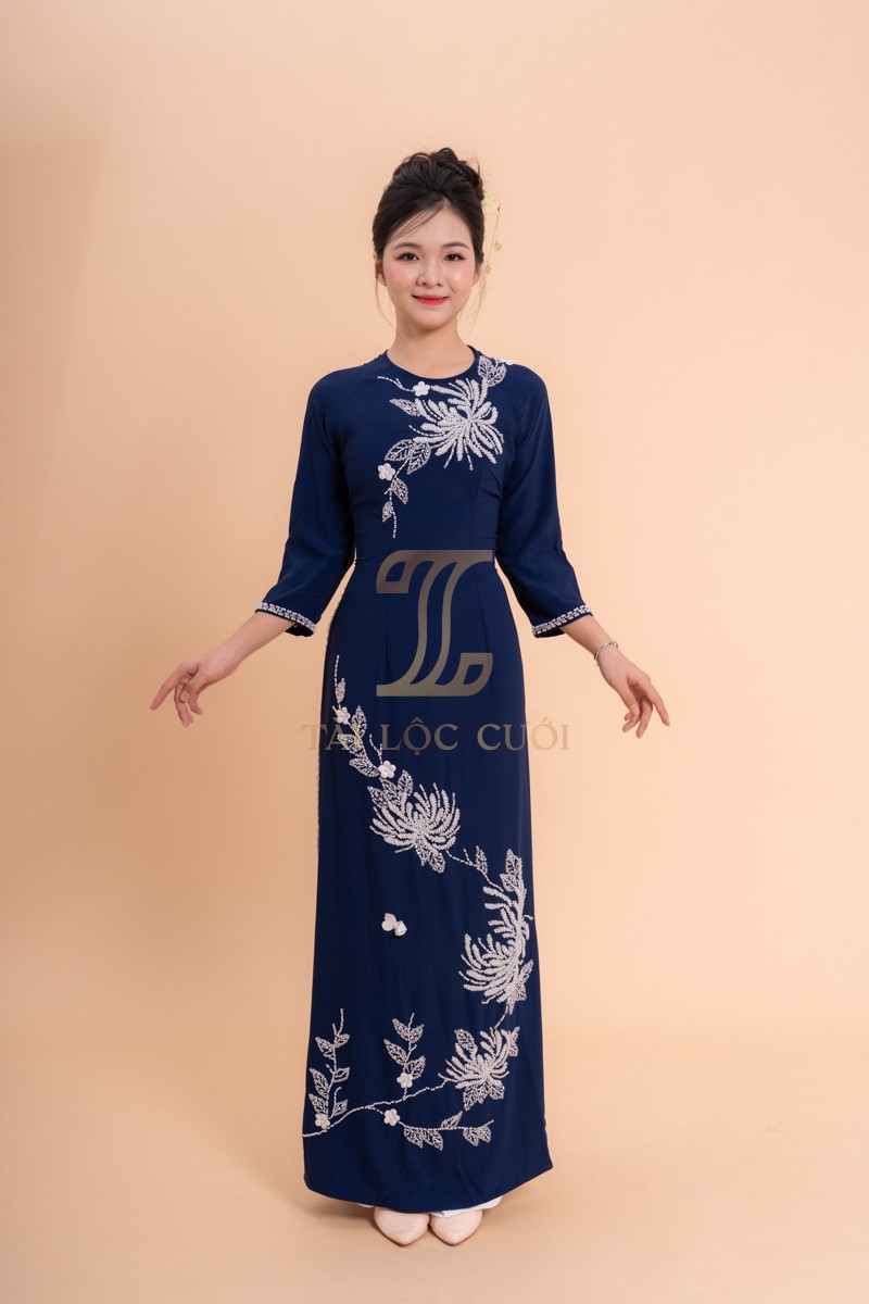Đơn vị cho thuê áo dài bà sui uy tín tại HCM Đơn vị cho thuê áo dài bà sui uy tín tại HCM