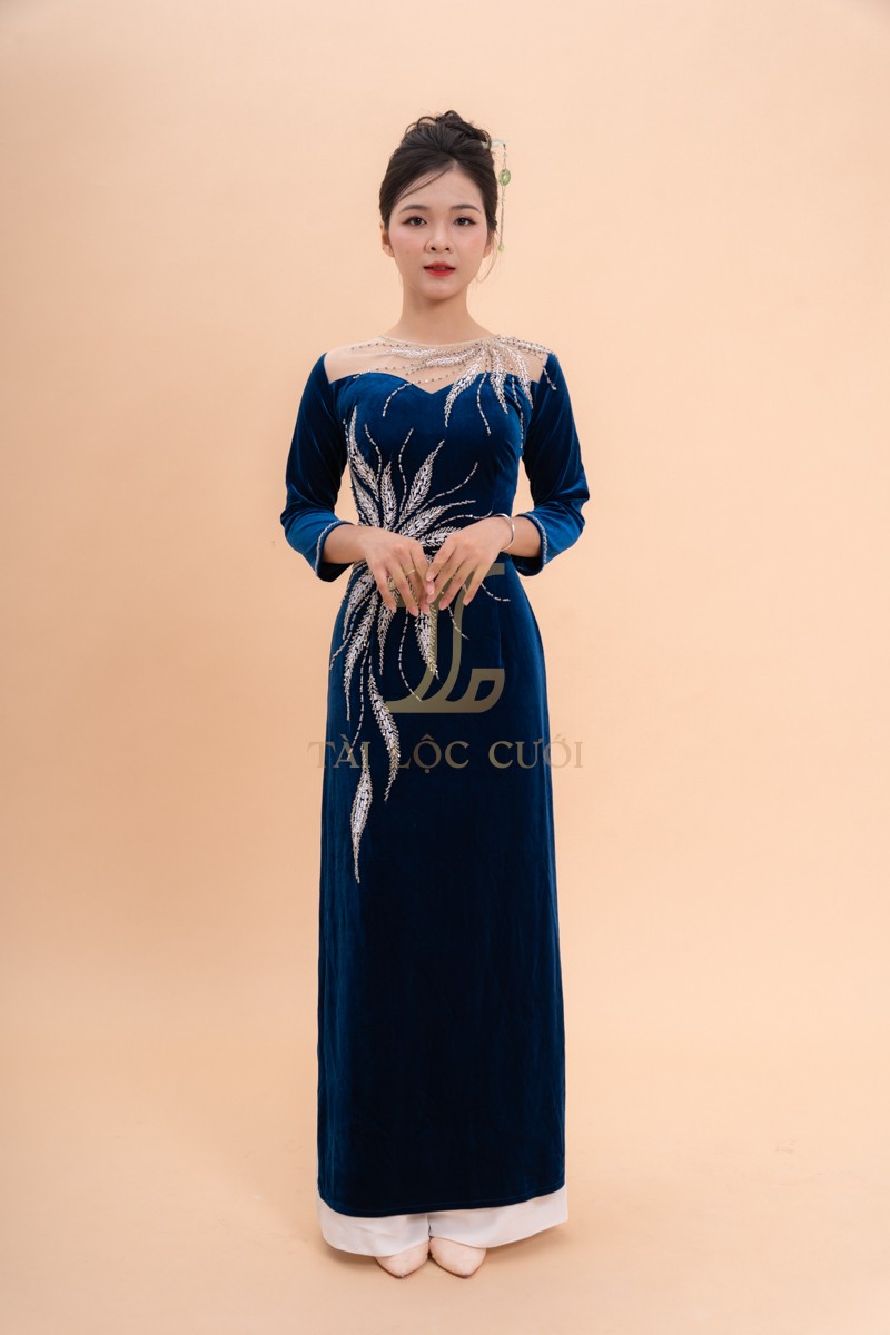 Báo Giá Áo Dài Bà Sui Xanh Nhung Cổ Ren Kết Cườm L-CNQ7BSXN4 Báo Giá Áo Dài Bà Sui Xanh Nhung Cổ Ren Kết Cườm L-CNQ7BSXN4
