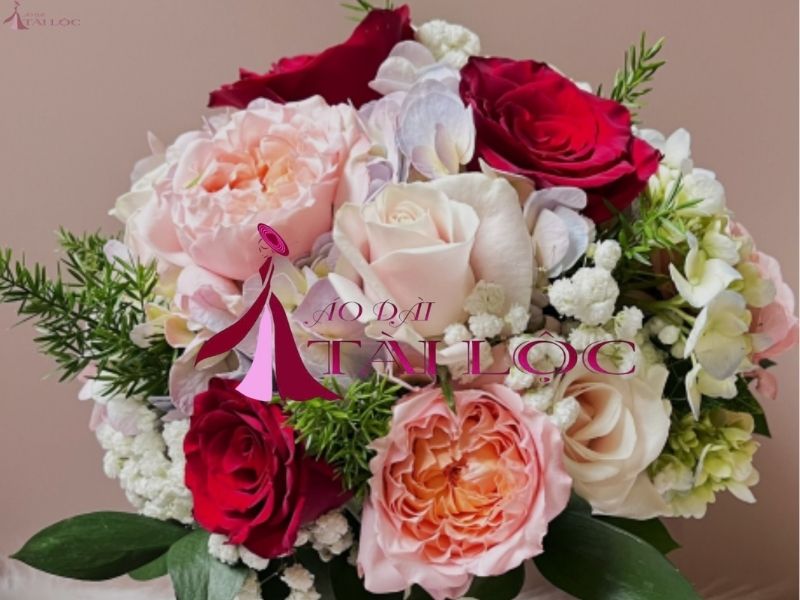 Các loại hoa và phụ kiện học viên sẽ được tiếp cận