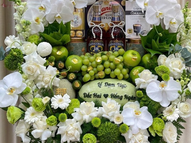 Lớp học khắc tỉa dưa cưới dành cho ai?